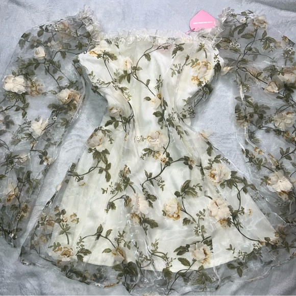 Sugar Thrills Multiple Proposals Floral Cream Mini Dress Dolls Kill regancy - Picture 1 of 3